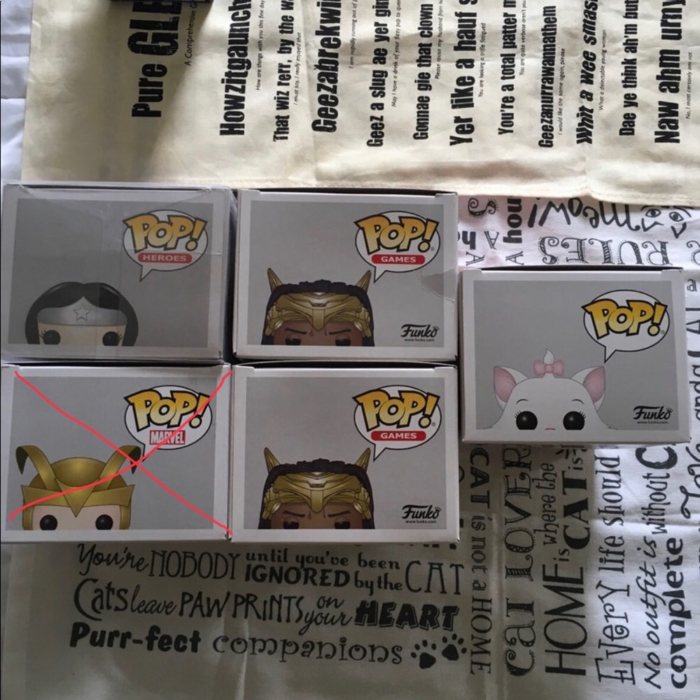 Funko Exclusive ALL 4 - Picture 2 of 6